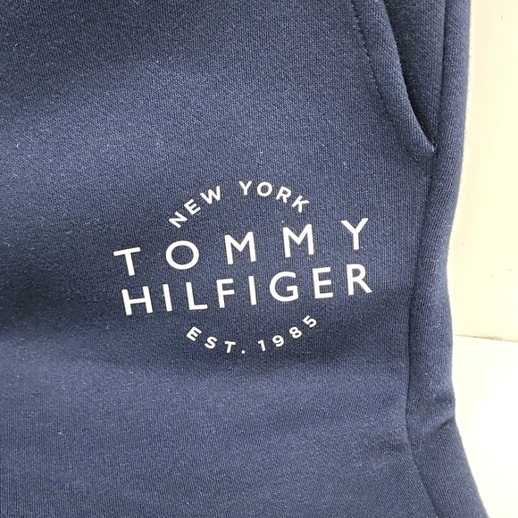 TOMMY HILFIGER SWEATPANTS IN NAVY BLUE - Picture 5 of 12